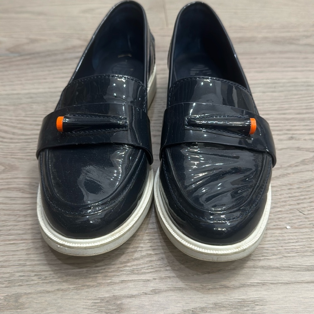 Tory Sport Navy Patent Leather Golf Shoes.  Size 8.
